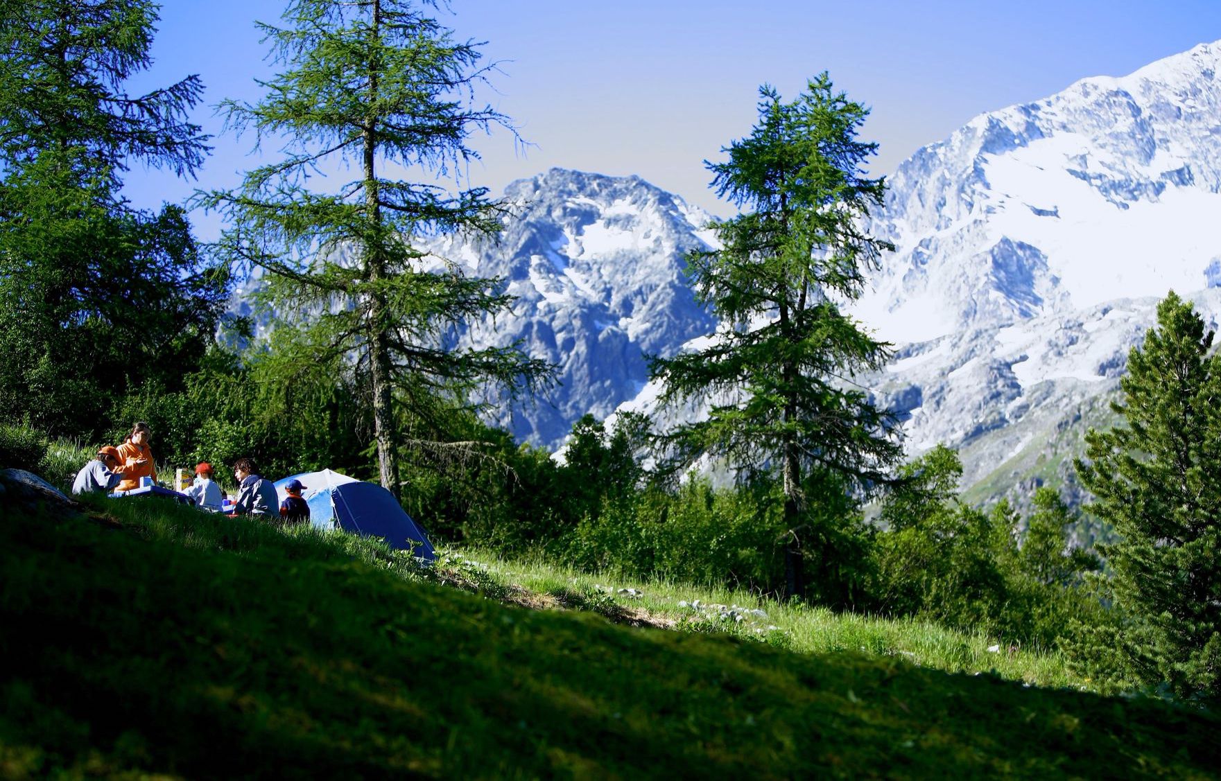 Campsites in the Alps Mountain Campsites in the Alps